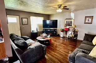 1749 N Fremont St, South Bend, IN 46628 - Photo 5