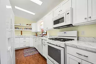 424 Pregel Dr, Mishawaka, IN 46545 - Photo 9