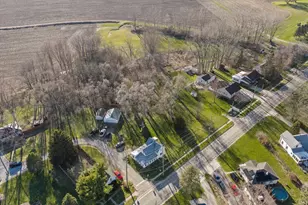 1101 N Huntington St, Syracuse, IN 46567 - Photo 5