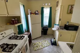 1714 S Twyckenham Dr, South Bend, IN 46613 - Photo 7