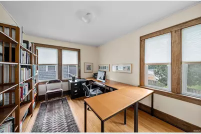 210 Wakewa Avenue, South Bend, IN 46617 - Photo 21