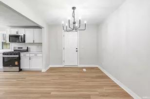 1150 Bresseau St, Elkhart, IN 46514 - Photo 7