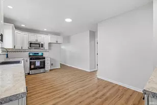 930 S 28th St, South Bend, IN 46615 - Photo 11