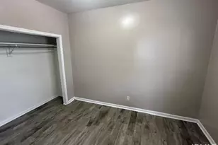 504 W Navarre St, South Bend, IN 46616 - Photo 5