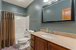 51095 Chatham Ridge Dr, South Bend, IN 46637 - Photo 29