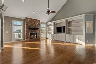 51095 Chatham Ridge Dr, South Bend, IN 46637 - Photo 9