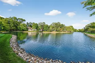 1432 S Lake George Dr, Mishawaka, IN 46545 - Photo 3