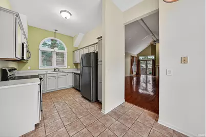 1342 Bridge Water Way, Mishawaka, IN 46545 - Photo 9