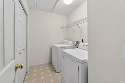 1342 Bridge Water Way, Mishawaka, IN 46545 - Photo 23