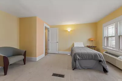 212 Marquette Avenue, South Bend, IN 46617 - Photo 21