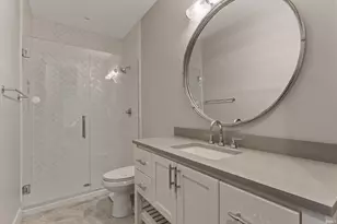 18071 Abington Ct, South Bend, IN 46637 - Photo 23