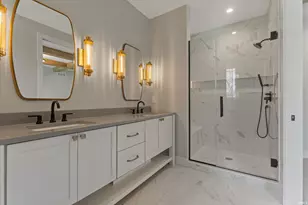 18071 Abington Ct, South Bend, IN 46637 - Photo 19