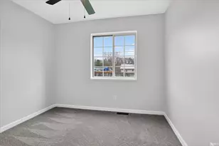 1926 Woodland Dr, Elkhart, IN 46514 - Photo 23