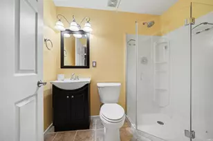 55355 Suncrest Dr, New Carlisle, IN 46552 - Photo 19