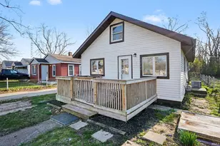 52942 Marks St, South Bend, IN 46637 - Photo 13