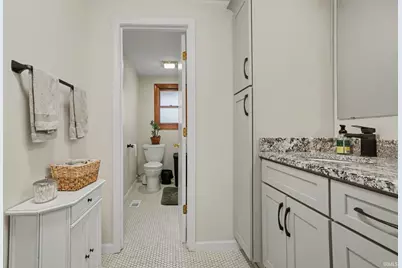 226 Parkovash Avenue, South Bend, IN 46617 - Photo 21