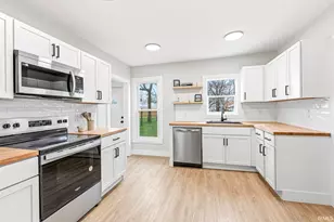 1434 E 4th St, Mishawaka, IN 46544 - Photo 19