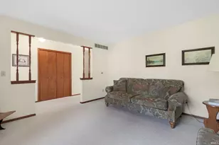 51732 Old Mill Rd, South Bend, IN 46637 - Photo 5