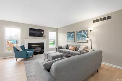 928 Woodhouse Drive, Mishawaka, IN 46544 - Photo 3