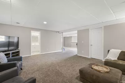 928 Woodhouse Drive, Mishawaka, IN 46544 - Photo 23