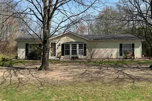 55584 Apple Rd, Osceola, IN 46561 - Photo 1