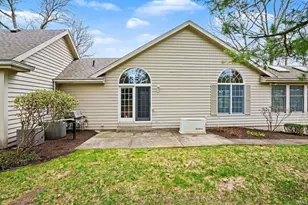 51404 Harrington Dr, Granger, IN 46530 - Photo 3