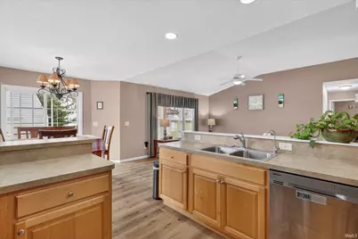 509 Shepherds Way, Osceola, IN 46561 - Photo 9