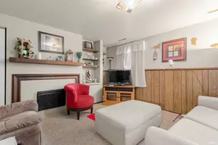 19595 Johnson Rd, South Bend, IN 46614 - Photo 17