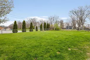 19595 Johnson Rd, South Bend, IN 46614 - Photo 29