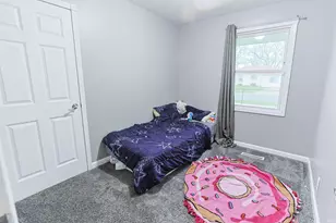 2122 N Elmer St, South Bend, IN 46628 - Photo 19