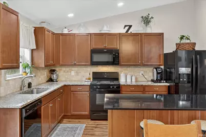 6447 Morton Court, South Bend, IN 46614 - Photo 9