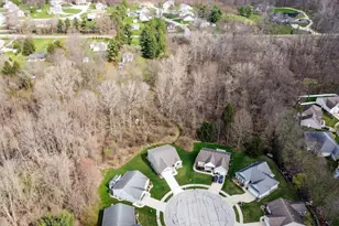 6447 Morton Ct, South Bend, IN 46614 - Photo 31