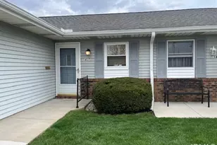 1405 Berkley Cir, Mishawaka, IN 46544 - Photo 3