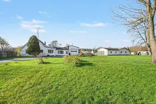 25412 State Road 2, South Bend, IN 46619 - Photo 9