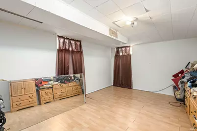 1220 Victory Avenue, South Bend, IN 46615 - Photo 27
