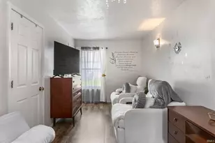 2513 Bergan St, South Bend, IN 46628 - Photo 11