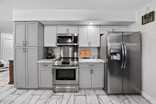 20911 Roycroft Dr, South Bend, IN 46614 - Photo 11