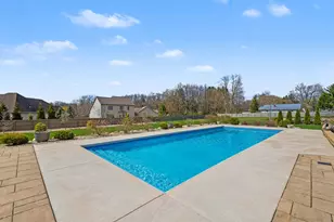 53303 Nadine St, South Bend, IN 46637 - Photo 5