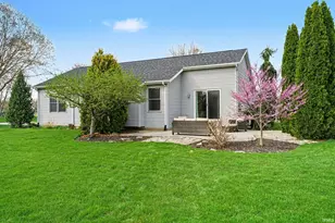13702 Broken Wood Dr, Granger, IN 46530 - Photo 25