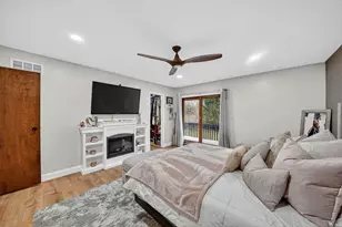 17202 Pencross Dr, Granger, IN 46530 - Photo 5