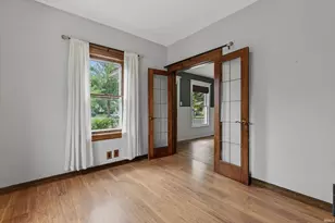1060 Woodward Ave, South Bend, IN 46616 - Photo 11
