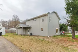4024 Addison St, South Bend, IN 46614 - Photo 33
