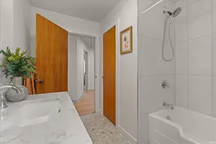 2121 E Madison St, South Bend, IN 46617 - Photo 27