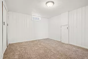 2126 S Scott St, South Bend, IN 46613 - Photo 15