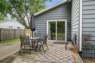1222 Edgewood Dr, South Bend, IN 46616 - Photo 23