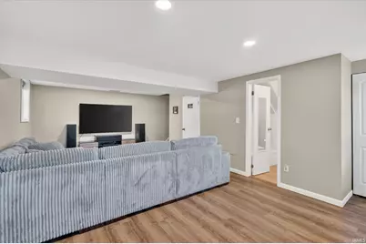 4024 Glenview Drive, South Bend, IN 46628 - Photo 19