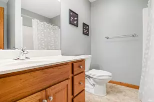 23605 River Dr, Goshen, IN 46528 - Photo 21