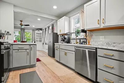 1120 E Ewing Avenue, South Bend, IN 46613 - Photo 7