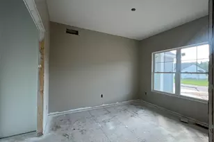 23381 Harold Dr, South Bend, IN 46628 - Photo 33