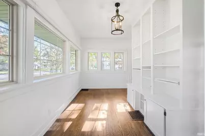 318 E Pokagon Street, South Bend, IN 46617 - Photo 13
